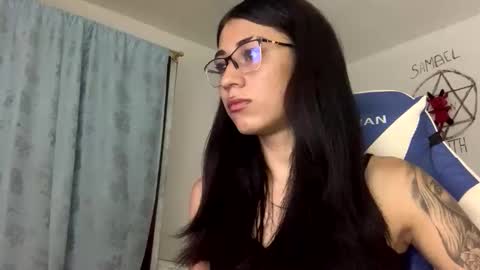 Camila online show from November 12, 2:28 pm