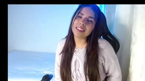 Camila velez online show from October 3, 5:59 am