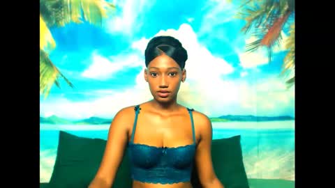 Snapshot of camilaasexyy chatting on February 13, 5:54 pm camilaasexyy online show from February 13, 5:54 pm