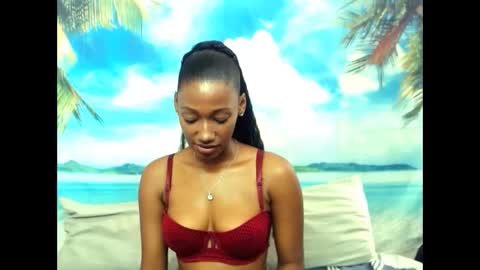 Snapshot of camilaasexyy chatting on February 20, 7:01 am camilaasexyy online show from February 20, 7:01 am