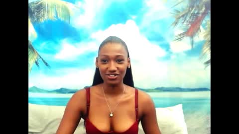 Snapshot of camilaasexyy chatting on February 20, 10:37 am camilaasexyy online show from February 20, 10:37 am