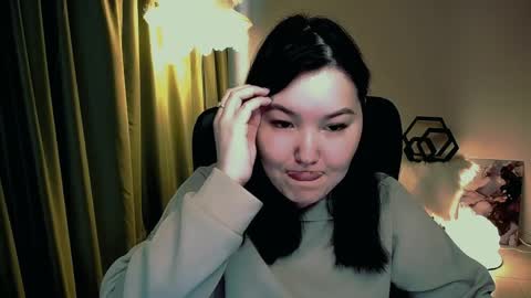 Snapshot of camilamartiez chatting on April 23, 12:51 pm camilamartiez online show from April 23, 12:51 pm