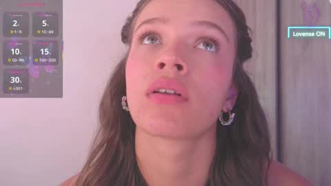 Snapshot of camilamonroee chatting on April 29, 5:30 pm Camila Monroee online show from April 29, 5:30 pm