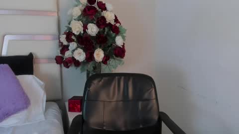 Camila online show from December 28, 2:01 am