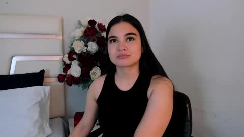 Camila online show from January 3, 11:12 pm