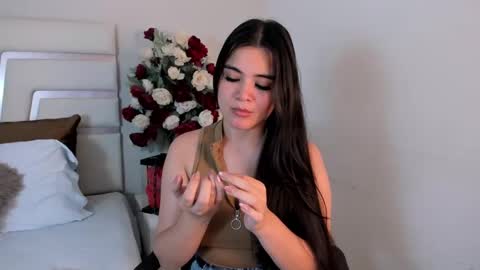 Camila online show from February 26, 9:27 pm