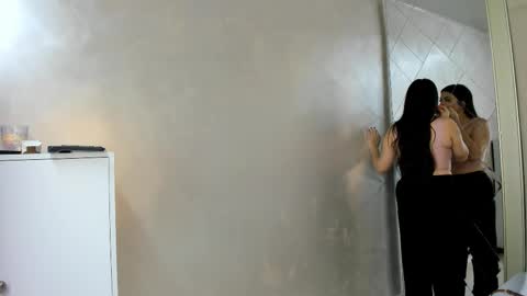 Camila online show from September 15, 7:25 pm