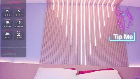 Snapshot of camile_cute chatting on November 19, 9:15 pm camile_cute online show from November 19, 9:15 pm