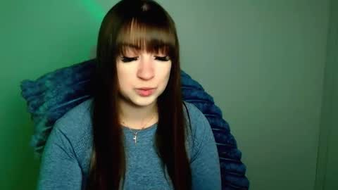 Camilla online show from April 6, 5:30 am