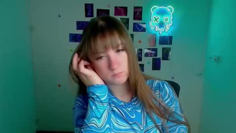 Camilla online show from April 15, 5:36 am