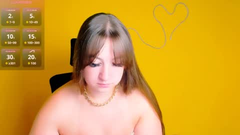 Snapshot of camilla_body chatting on July 13, 5:32 am Camilla online show from July 13, 5:32 am