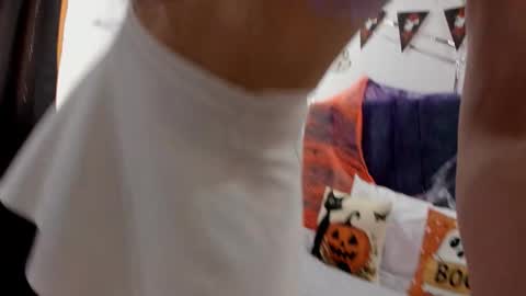 Snapshot of camilla_miller01 chatting on October 22, 6:51 pm camilla_miller01 online show from October 22, 6:51 pm