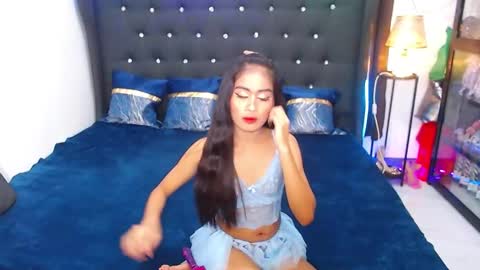 camilla_morena online show from February 22, 8:50 am