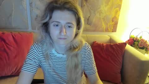 camilladreamer online show from April 8, 8:42 pm