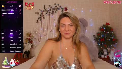 Snapshot of camille_game chatting on December 23, 5:06 am Camille Game online show from December 23, 5:06 am