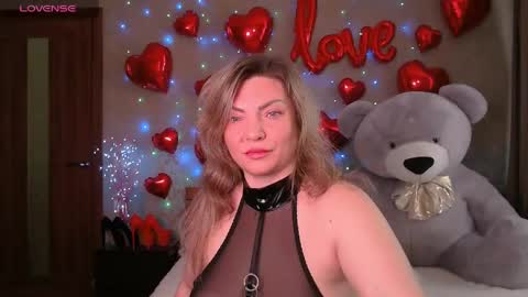 Snapshot of camille_game chatting on April 28, 8:52 am Camille Game online show from April 28, 8:52 am