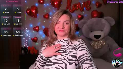 Snapshot of camille_game chatting on April 30, 9:30 pm Camille Game online show from April 30, 9:30 pm