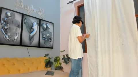 Camillo Virgil online show from November 30, 11:03 am