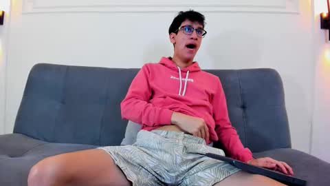 Camilo online show from March 26, 3:45 am