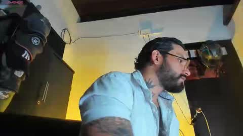 Camilo online show from January 8, 1:57 pm