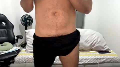 camilor_30 online show from April 10, 10:42 am