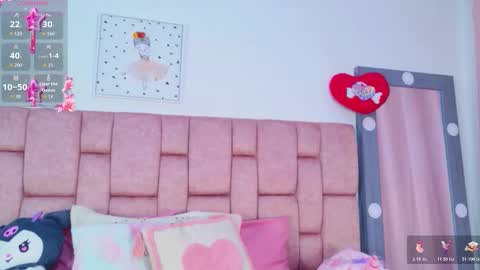 camiluxe online show from March 28, 9:03 pm