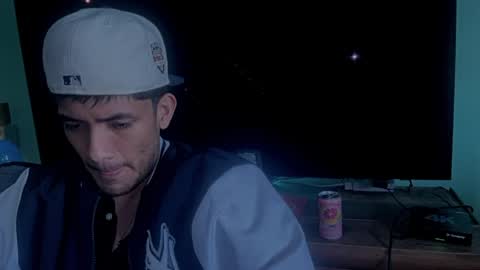 camisitas737 online show from March 30, 6:31 pm