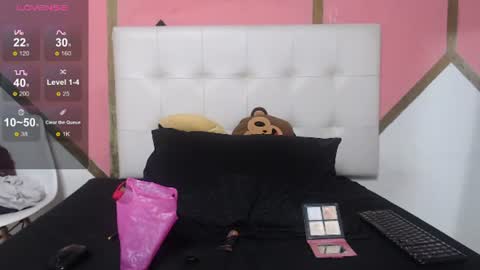 Snapshot of camitylor chatting on July 6, 11:40 am CAMILA TYLOR online show from July 6, 11:40 am