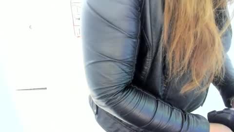 camixxx_m online show from May 28, 11:29 am