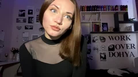 Snapshot of camiyafai chatting on February 24, 7:39 am Julia online show from February 24, 7:39 am