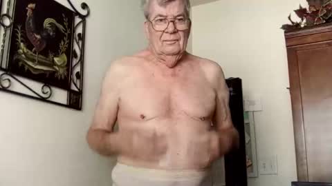 Snapshot of camlover1231234 chatting on January 7, 6:43 pm camlover1231234 online show from January 7, 6:43 pm