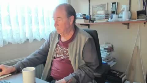 Cammee online show from December 10, 9:44 am