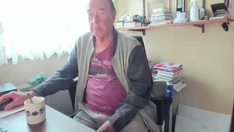 Cammee online show from October 6, 10:45 am