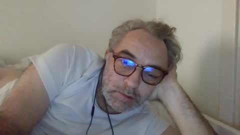 Swan online show from December 3, 10:50 am