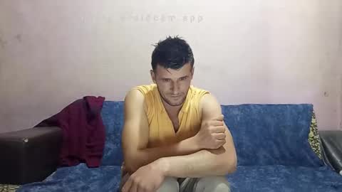 Snapshot of camshow22cm chatting on October 18, 8:37 am FREMAN online show from October 18, 8:37 am