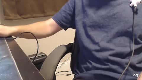 Snapshot of camsiete chatting on October 7, 10:01 am camsiete online show from October 7, 10:01 am