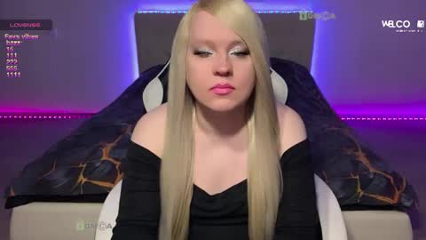 Miley online show from February 18, 12:06 am