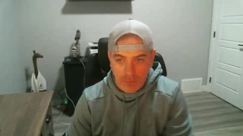 CanadianBacon6969 online show from April 4, 6:33 am