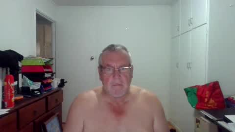 Snapshot of canberian chatting on January 14, 10:23 pm Canberian online show from January 14, 10:23 pm