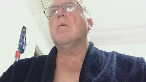 Snapshot of canberian chatting on June 12, 11:35 pm Canberian online show from June 12, 11:35 pm