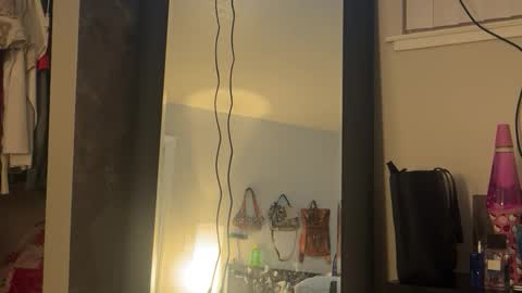 NIO POLLA online show from April 19, 7:07 am