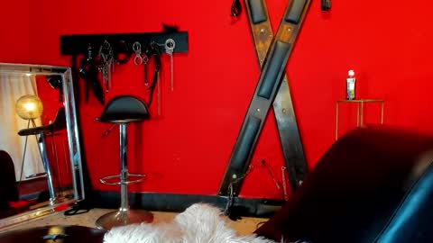 Snapshot of canddy_01 chatting on February 5, 6:34 pm canddy online show from February 5, 6:34 pm