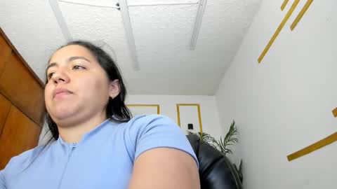 Snapshot of candiapole chatting on May 26, 1:07 pm Candy online show from May 26, 1:07 pm