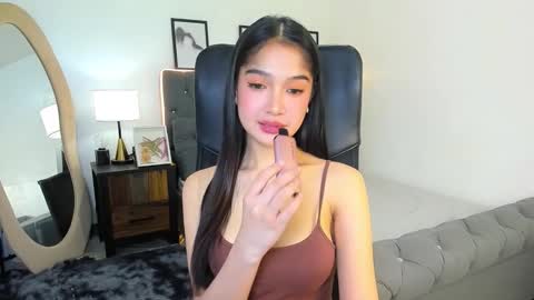 Snapshot of candiceferragamo chatting on October 7, 3:20 pm candiceferragamo online show from October 7, 3:20 pm
