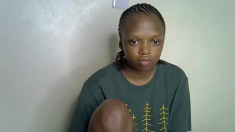 candiemaya online show from March 22, 9:18 pm