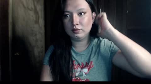 Snapshot of candiiice18 chatting on November 22, 7:18 am candiiice18 online show from November 22, 7:18 am