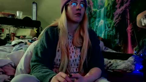 Candi online show from March 23, 2:26 am