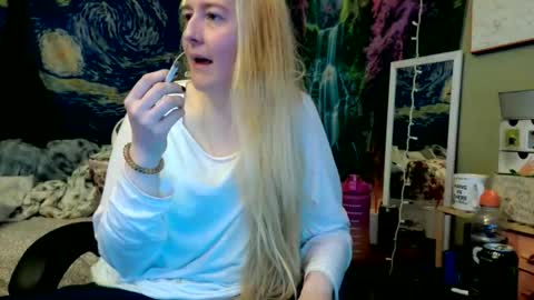 Snapshot of candismiths chatting on May 22, 3:02 am Candi online show from May 22, 3:02 am