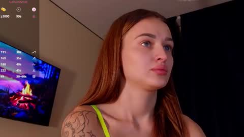 Snapshot of candy_aanna chatting on July 17, 6:13 pm Hey there Im Anna 21 years old online show from July 17, 6:13 pm