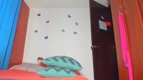 Candy  Brown online show from April 14, 11:49 am